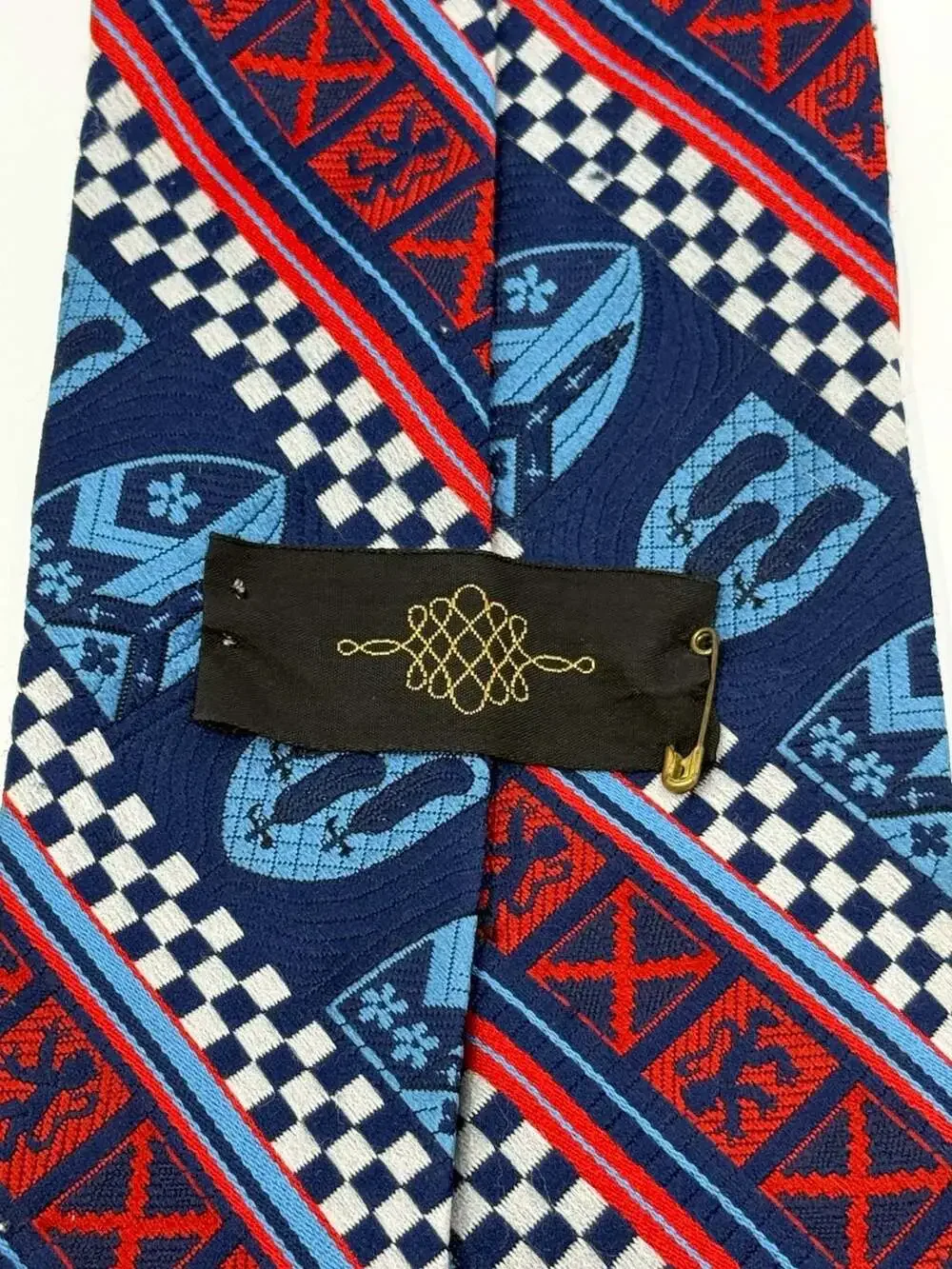 Vintage Heraldic Shield and Checkered Pattern Silk Necktie Scottish Nordic